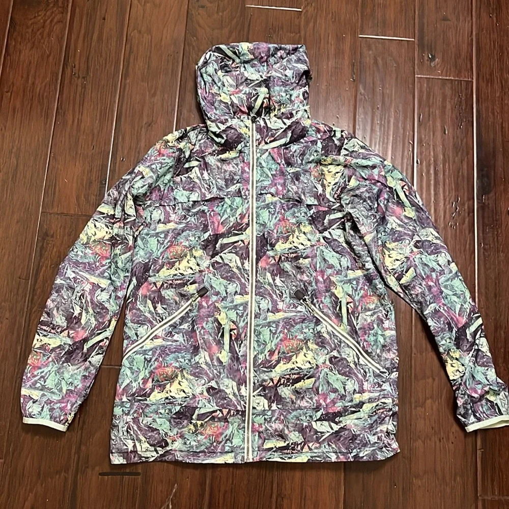 Lululemon Miss Misty Jacket II Iridescent Multi Size 10
